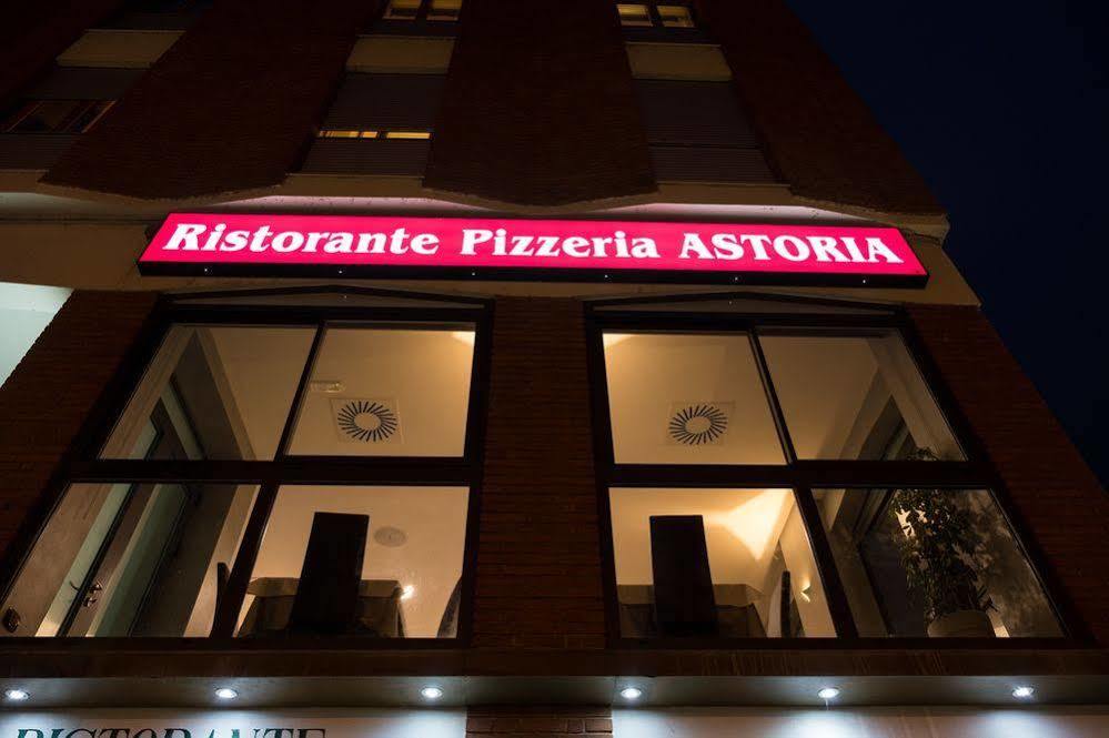 Hotel Astoria Fidenza Exteriér fotografie